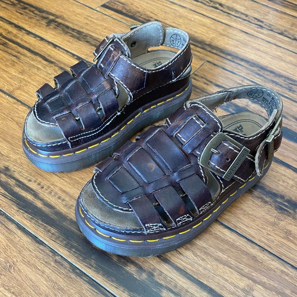 Dr. Doc Martens VTG Fisherman sandals UK 3 W 5 chunky